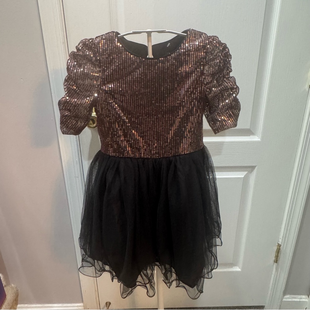 NWOT Pink & Violet sequins top girls’ size 8 dress-$25